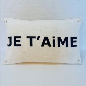 'JE T'AIME'  Decorative Pillow
